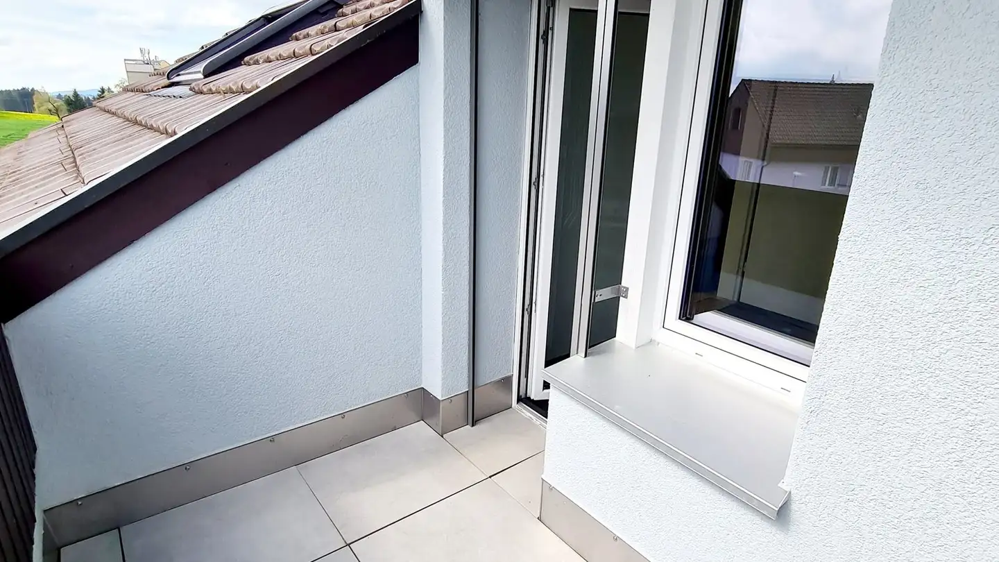 Dachgeschosswohnung mieten - Bettenstrasse 1, 9212 Arnegg - Foto 4