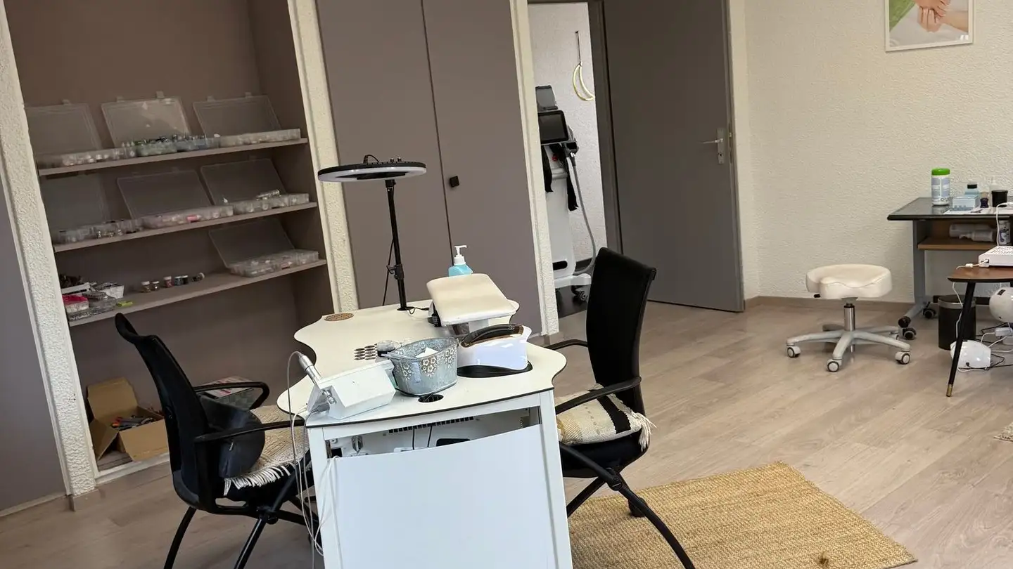 Arcade à louer - Rue de l'Aiselet 8, 1262 Eysins - Photo 2