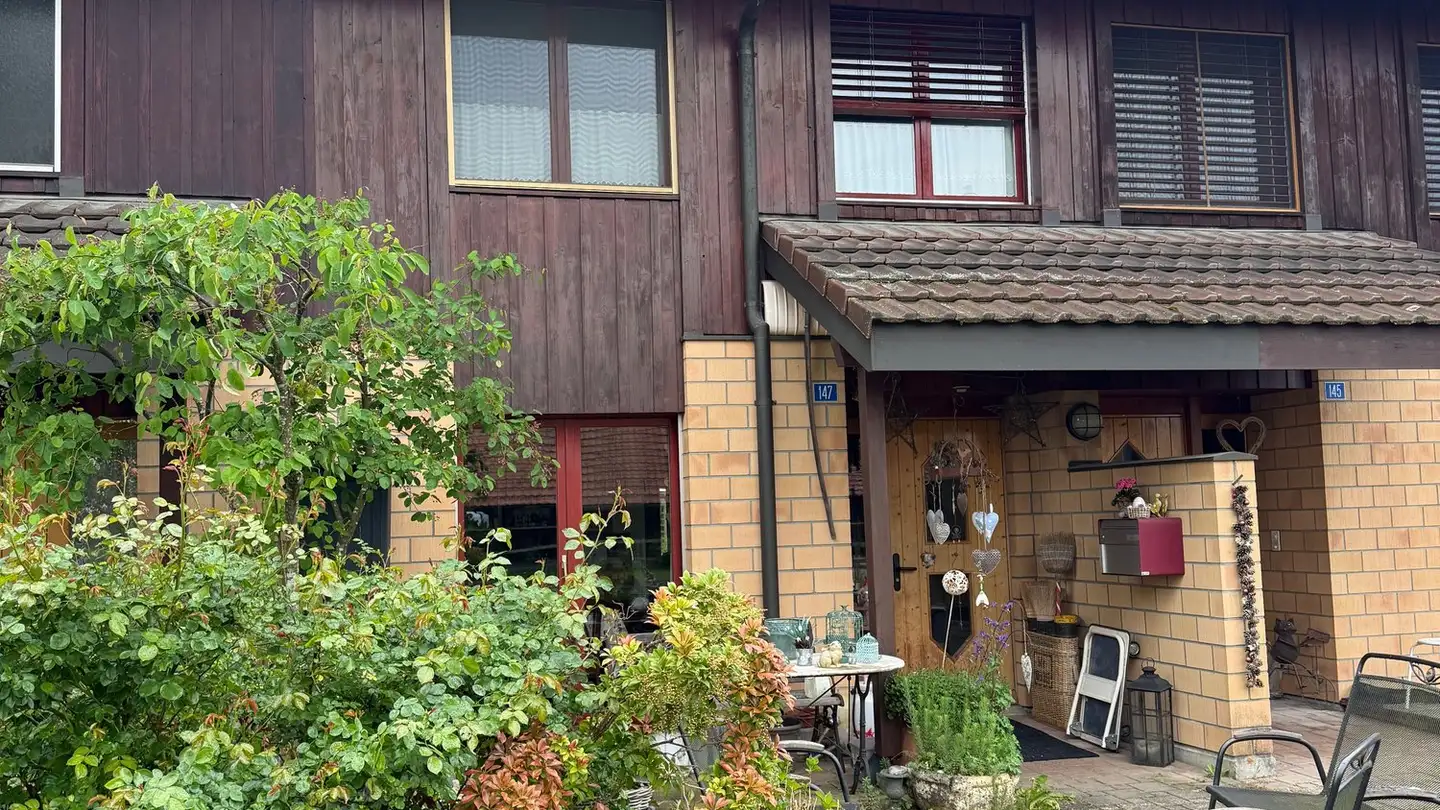 Casa a schiera in vendita - Scheunenberg 147, 3251 Wengi b. Büren - Photo 2