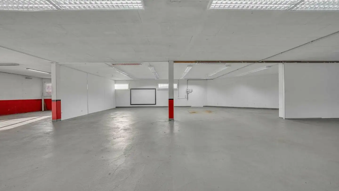 Department store for rent - Feldwiesenstrasse 40, 9450 Lüchingen - Photo 3