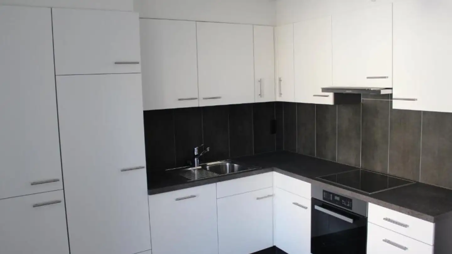 Wohnung mieten - Rue De La Maison-Rouge 3, 1400 Yverdon-les-Bains - Foto 2