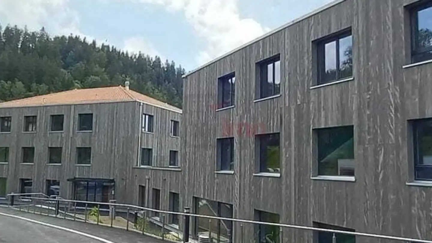 Appartamento in affitto - Rue De La Gare 13, 2416 Les Brenets - Photo 2