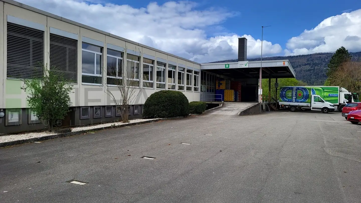 Geschäft mieten - Route De La Communance 26, 2800 Delémont