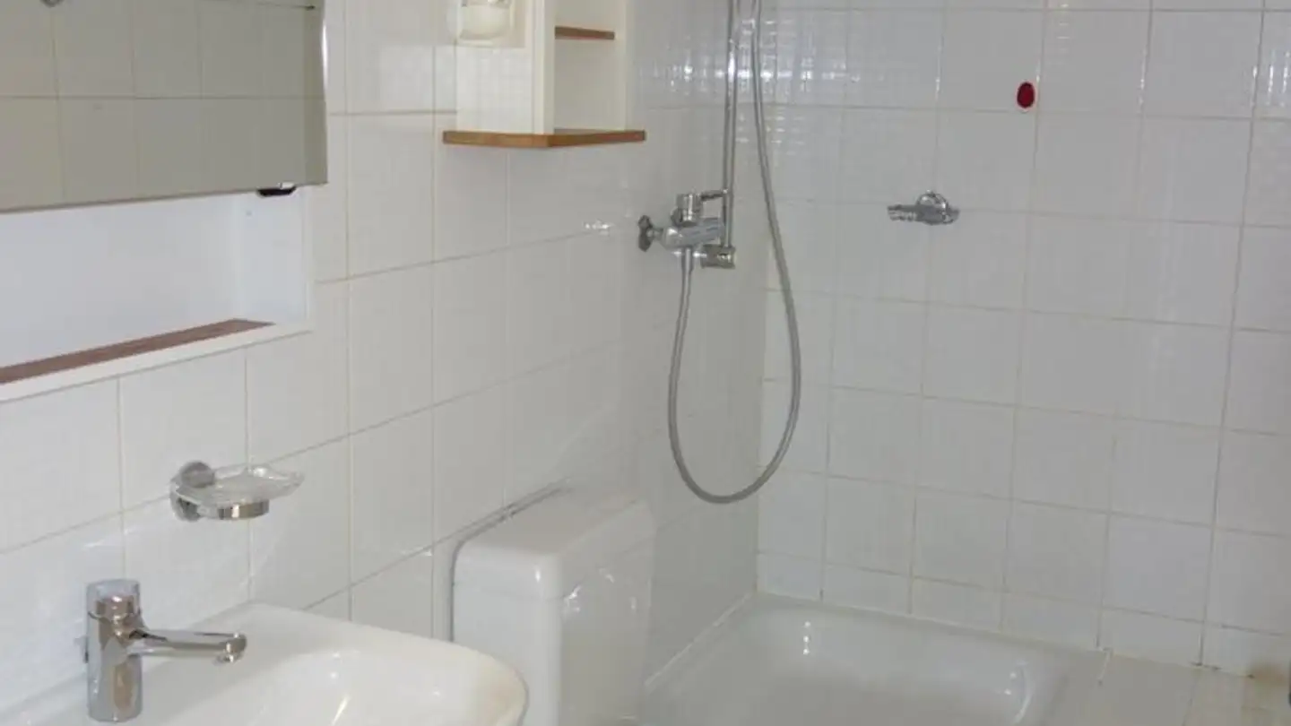 Appartement à louer - Rue De Montbrillant 10, 1201 Genève - Photo 4