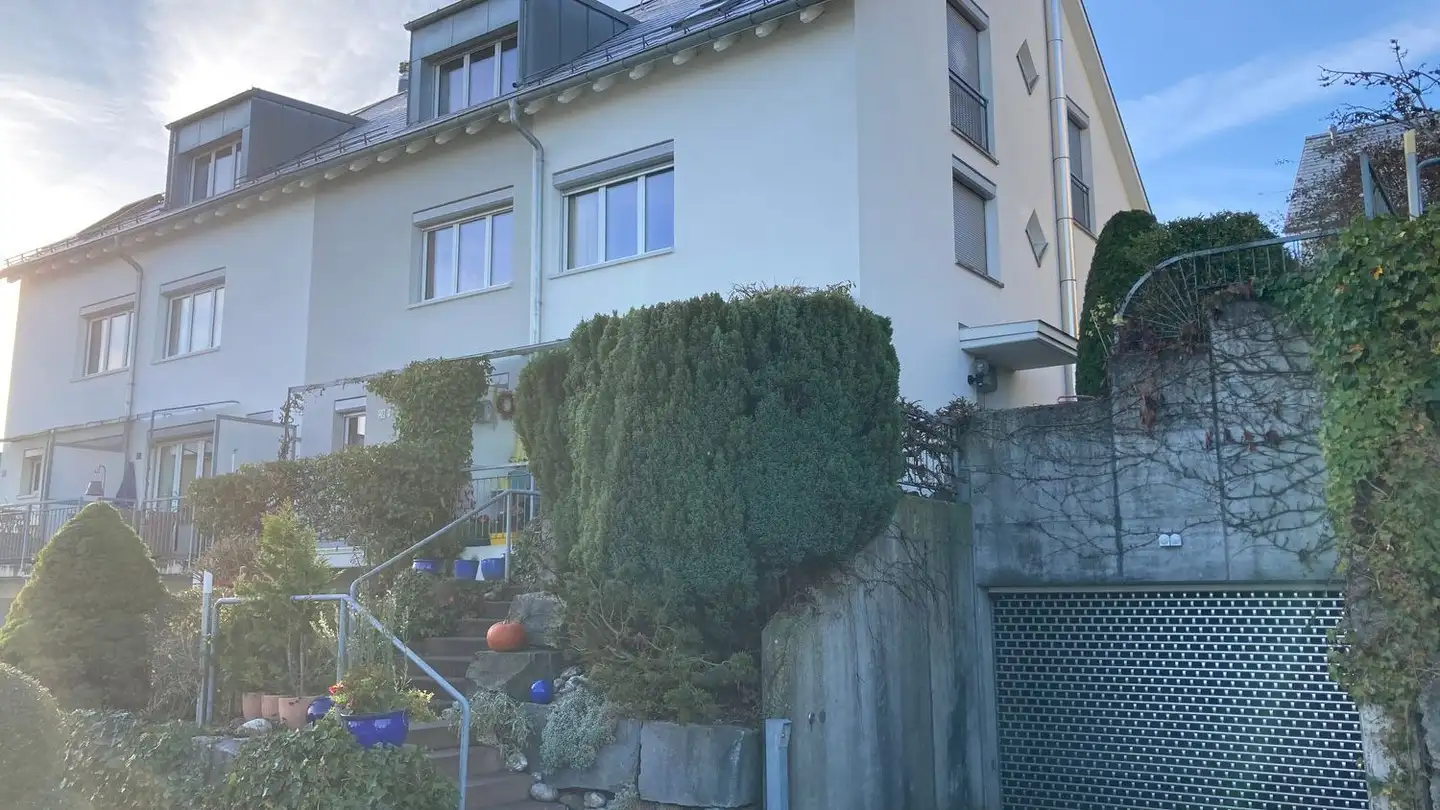 Maison en terrasse à louer - Forstbergstrasse 28a, 8820 Wädenswil