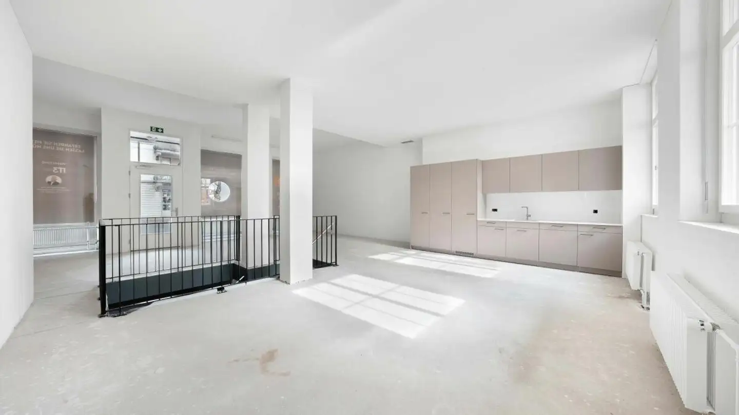 Negozio in affitto - Rorschacher Strasse 120, 9000 St. Gallen