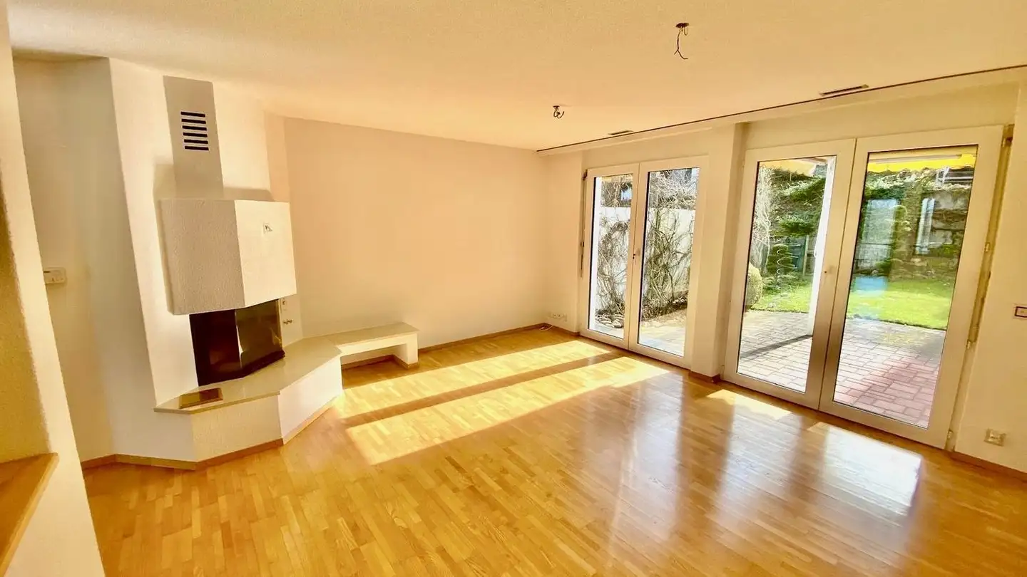 Maison en terrasse à louer - Forstbergstrasse 28a, 8820 Wädenswil - Photo 2