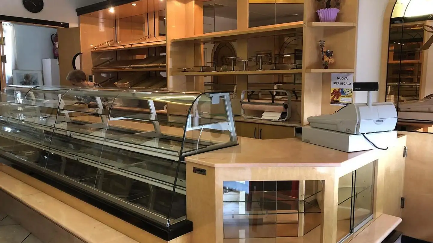 Magasin à louer - 6710 Biasca - Photo 3