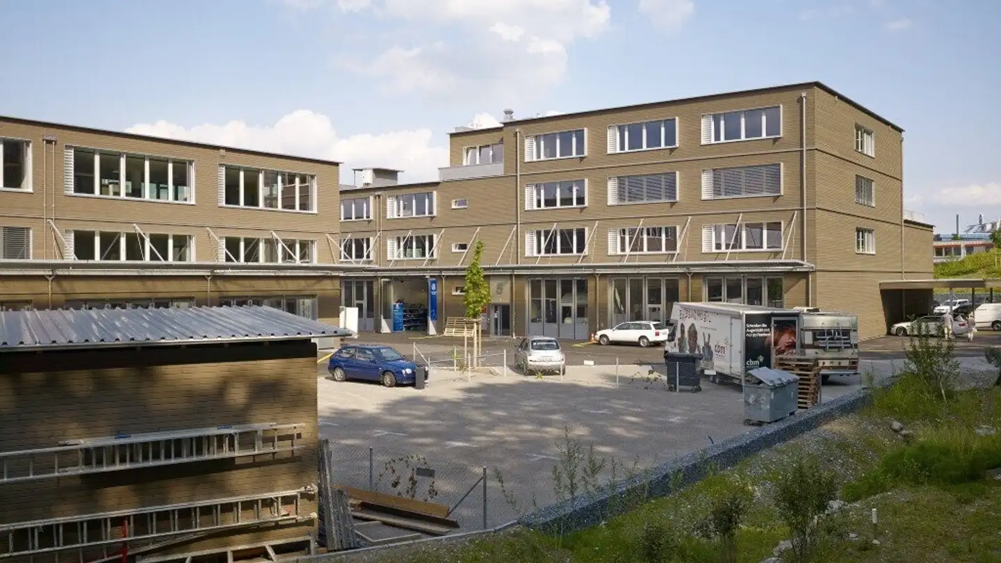 Commercial à louer - Schützenstrasse, 8800 Thalwil