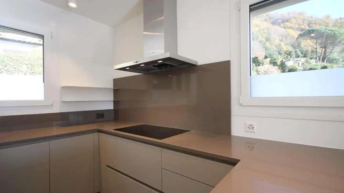 Casa singola in affitto - Strada Cons. Achille Isella, 6922 Morcote - Photo 3