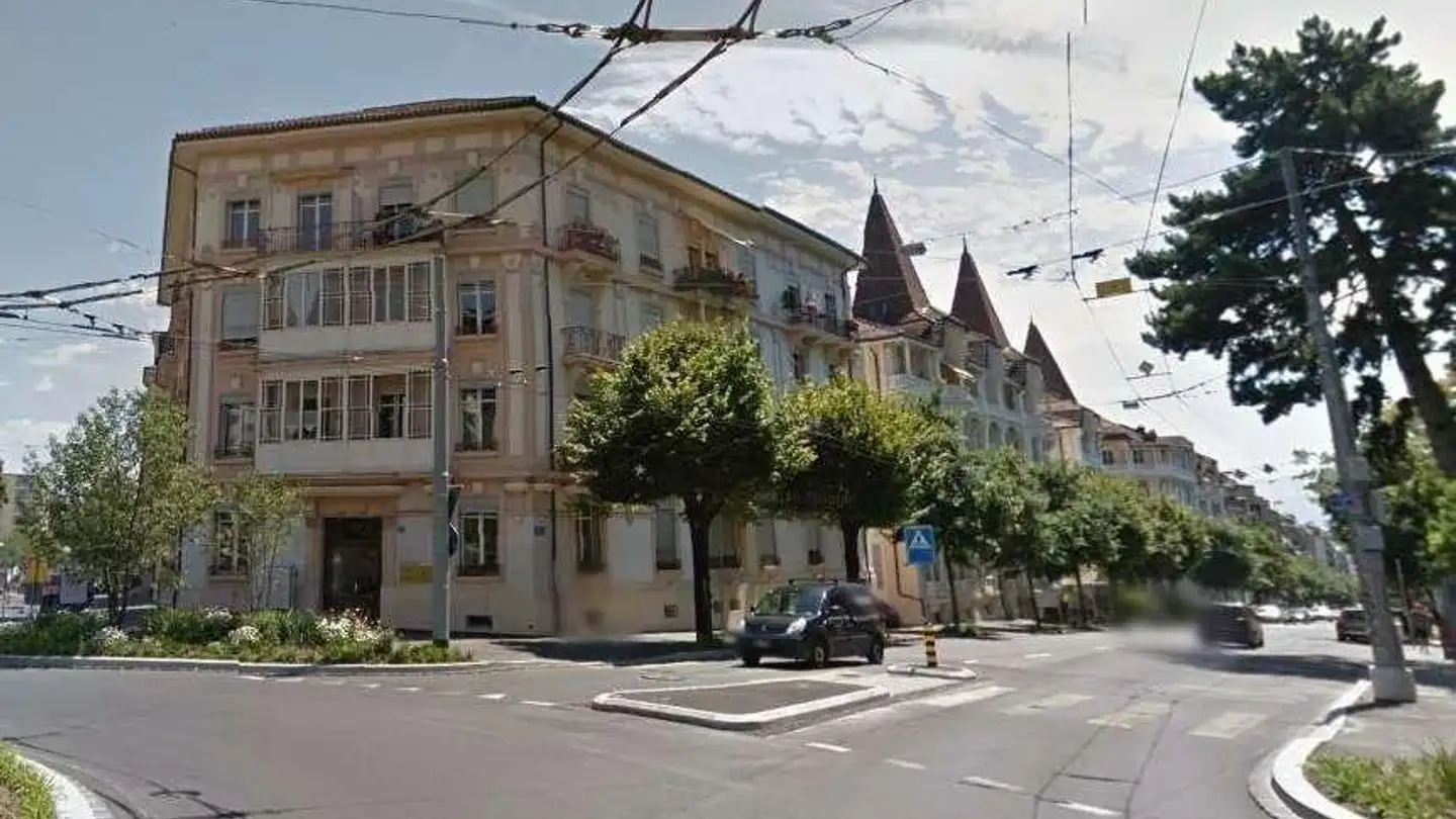Indoor motorbike parking space for rent - 1006 Lausanne