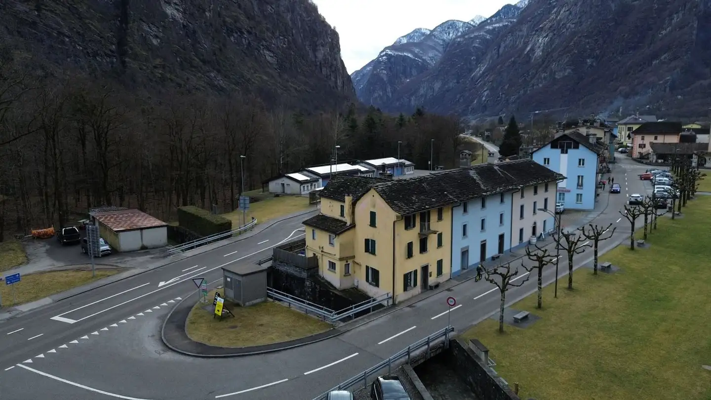 Edificio residenziale in vendita - 6675 Cevio