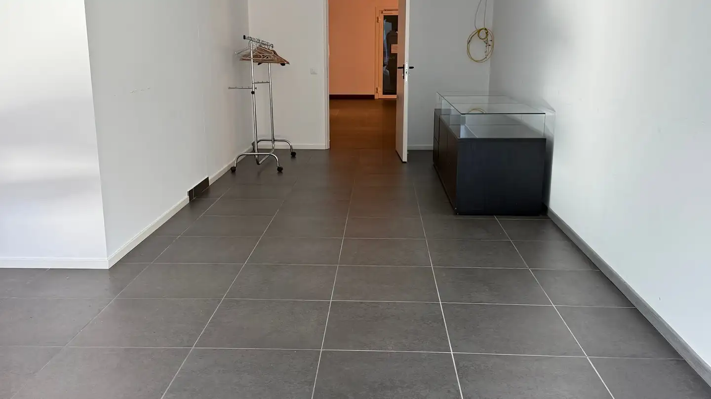 Spazio ufficio in affitto - Via Angelo Maspoli 7, 6850 Mendrisio - Foto 4