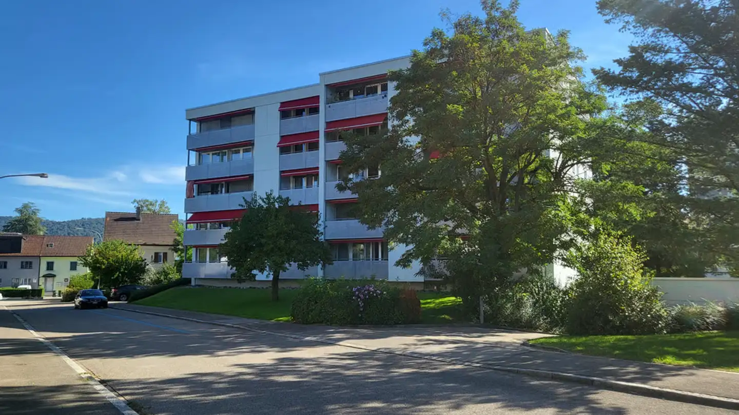 Place de parking souterraine à louer - Taleggstrasse 5, 8953 Dietikon