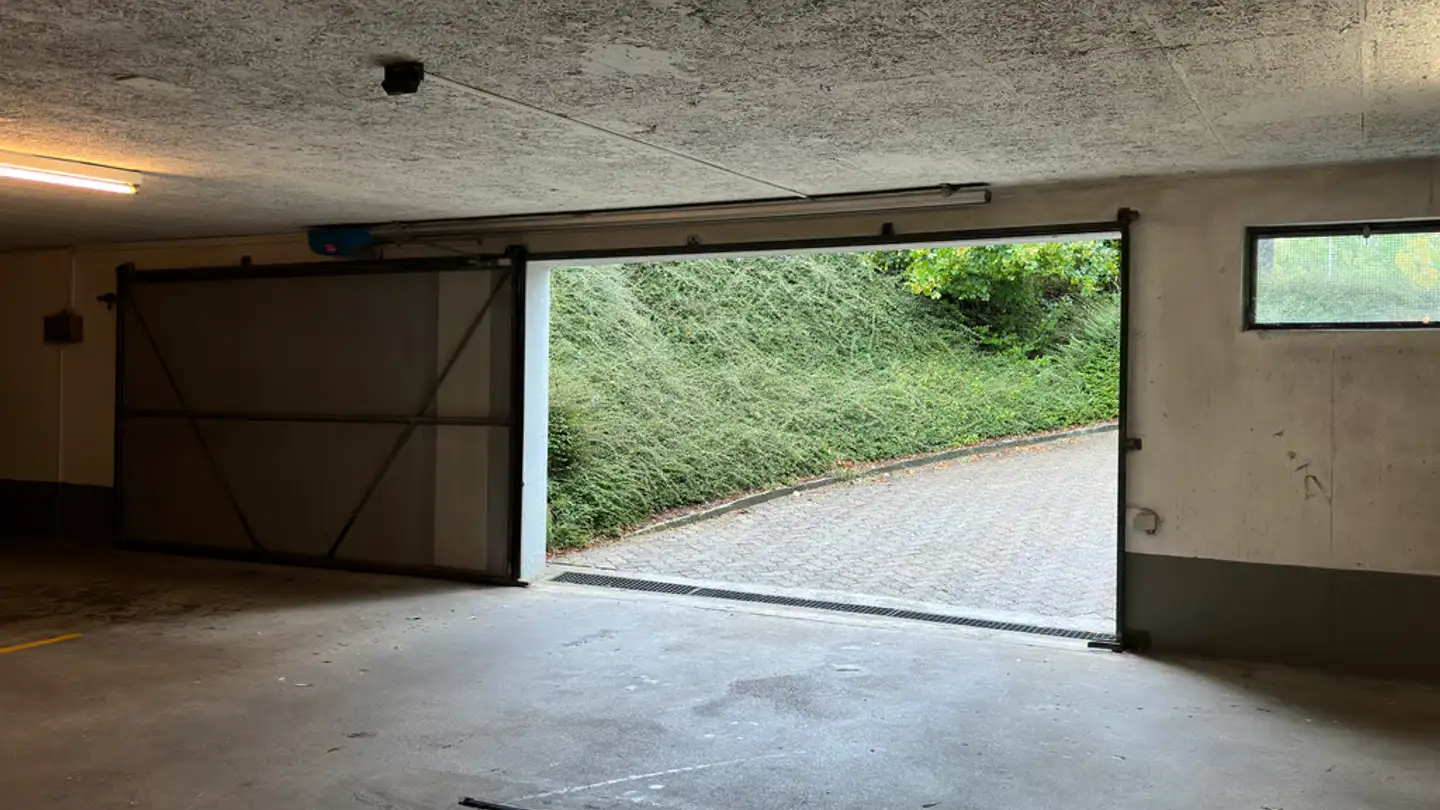 Place de parking souterraine à louer - Taleggstrasse 5, 8953 Dietikon - Photo 2
