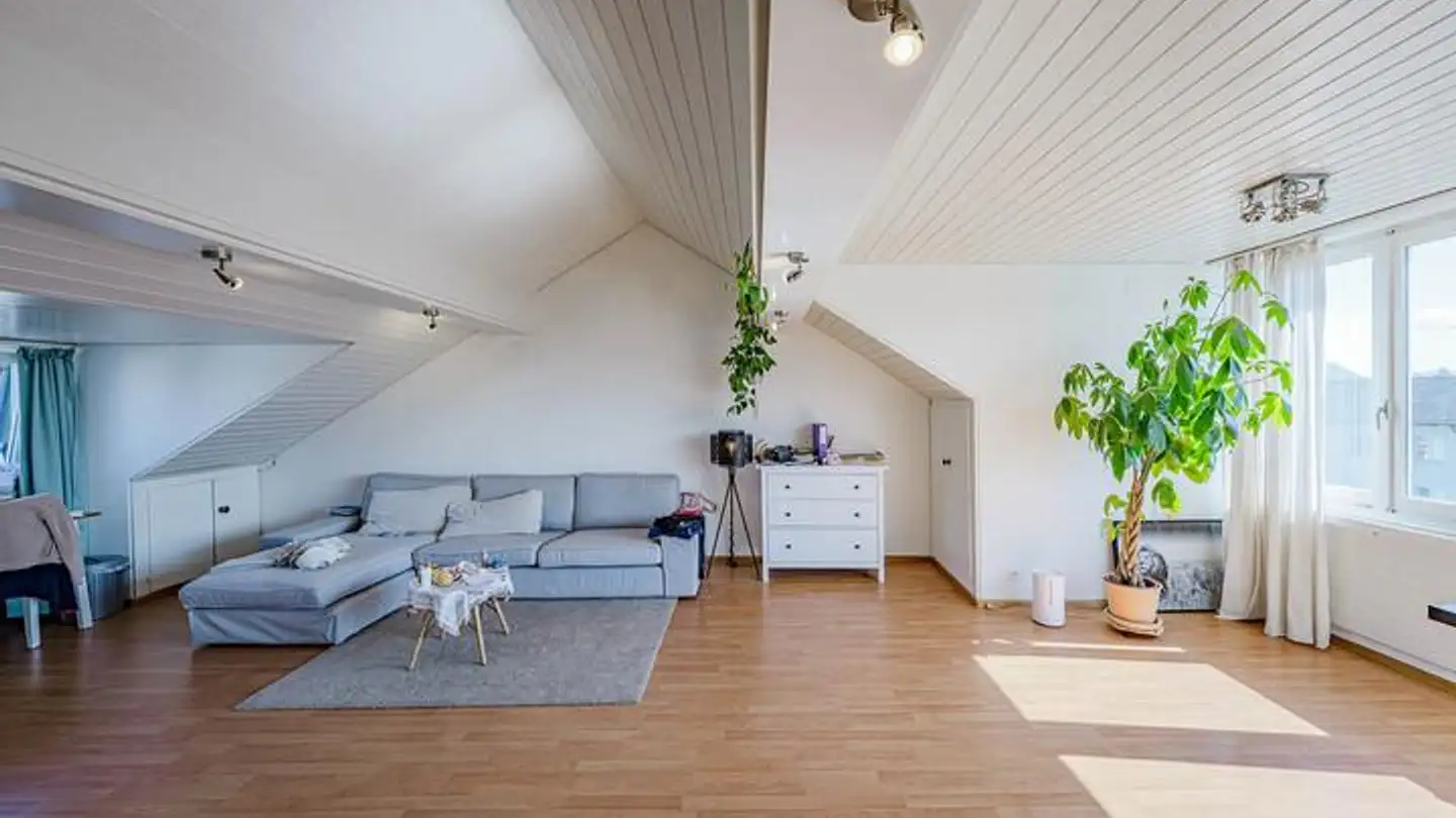 Residential building for sale - 4058 Basel - Photo 2