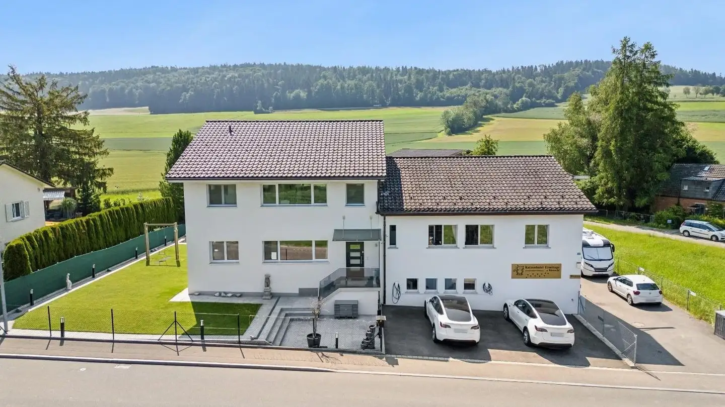 Single house for sale - 8127 Forch