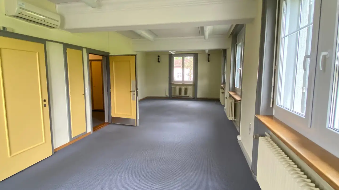 Bureau à louer - Walderstrasse 125, 8630 Rüti ZH - Photo 3