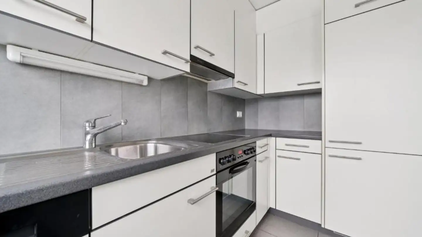 Apartment for rent - Rue de Neuchâtel 51, 1400 Yverdon-les-Bains - Photo 2