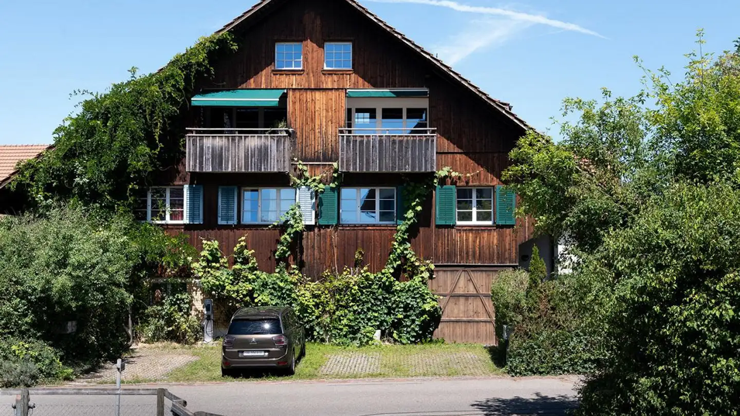 Doppelhaushälfte mieten - Dorfstrasse 29, 8306 Brüttisellen
