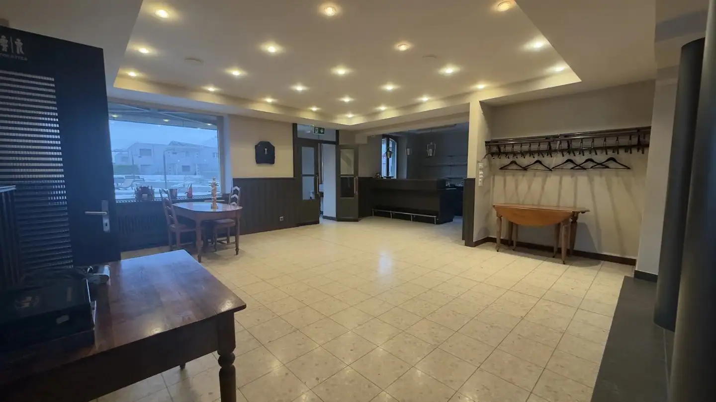 Shop for sale - 1958 St-Léonard - Photo 2