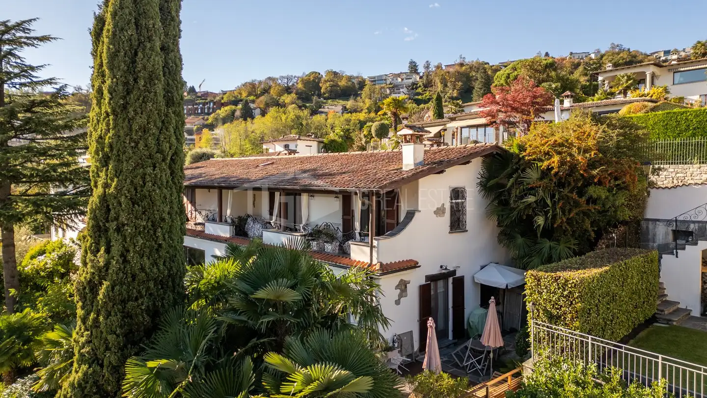 Einfamilienhaus kaufen - 6952 Canobbio