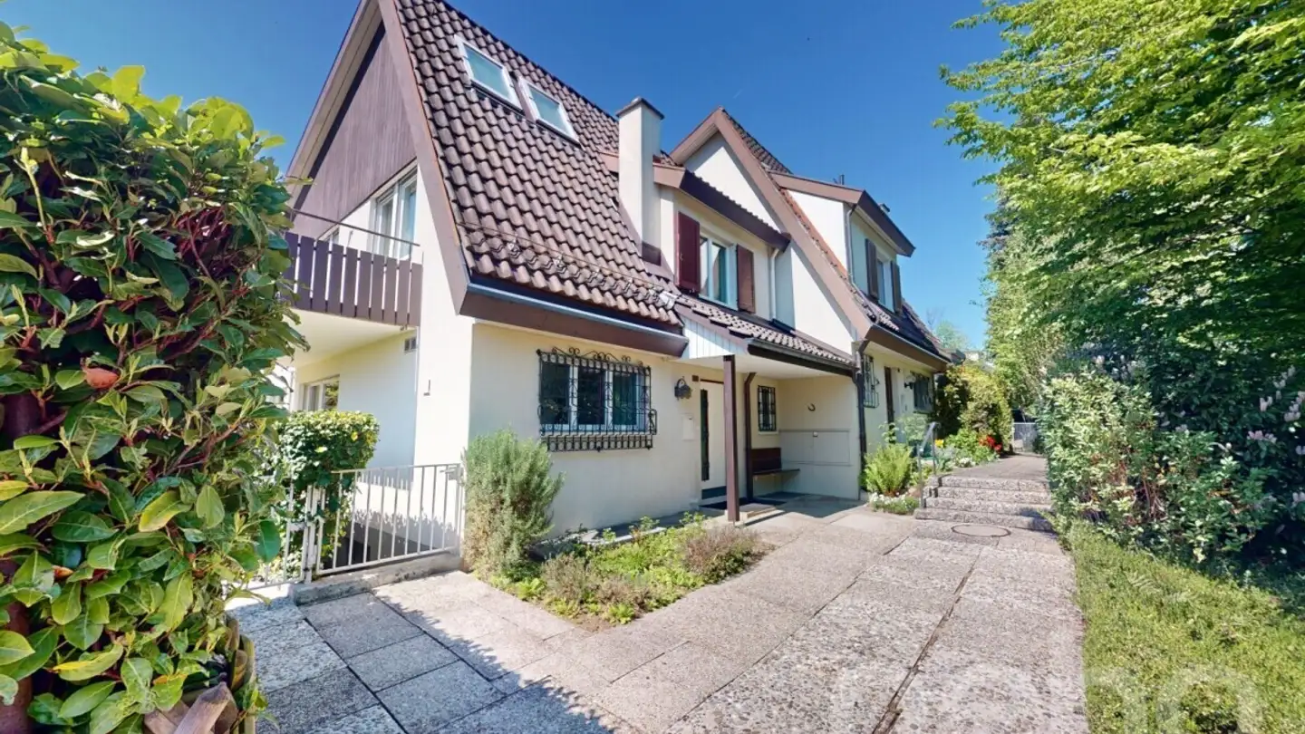Doppelhaushälfte kaufen - 8133 Esslingen
