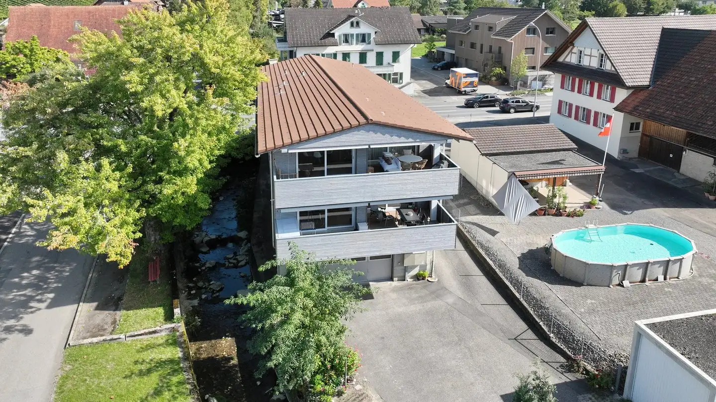 Edificio residenziale in vendita - 6287 Aesch LU - Photo 2