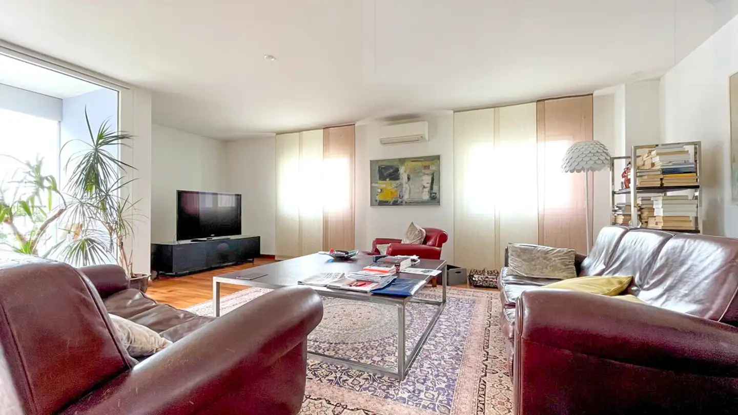 Attic flat for sale - Via dei Canova, 6830 Chiasso - Photo 2
