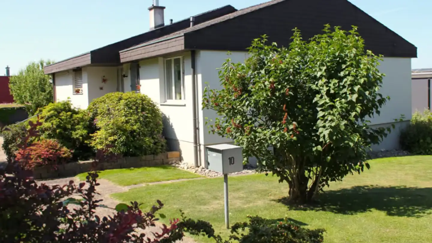 Single house for sale - 2564 Bellmund