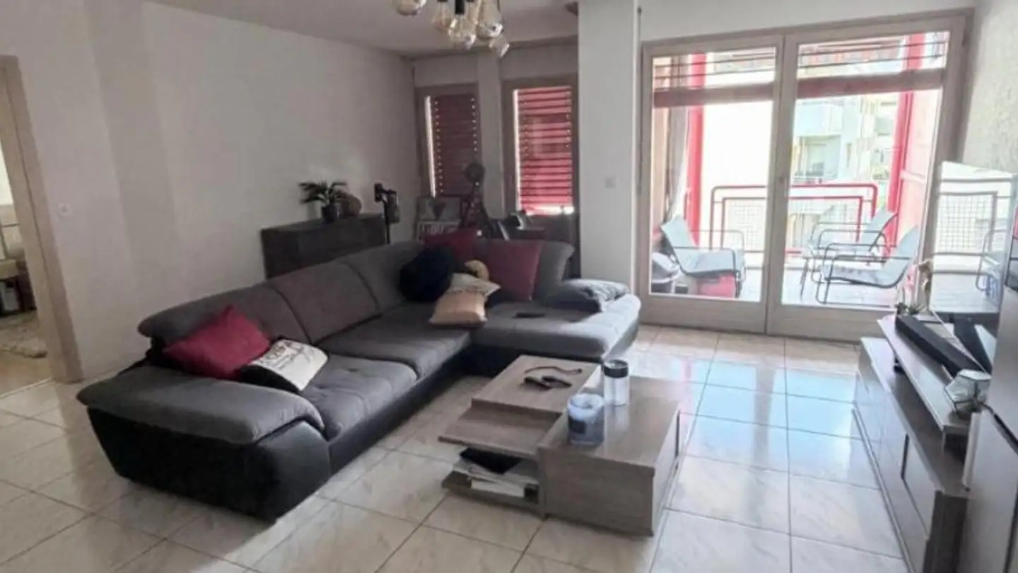 Apartment for rent - Rue des Aubépines 14, 1950 Sion - Photo 2