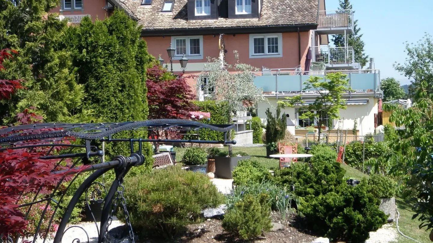 Attic flat for rent - Huebstrasse 62, 8636 Wald ZH