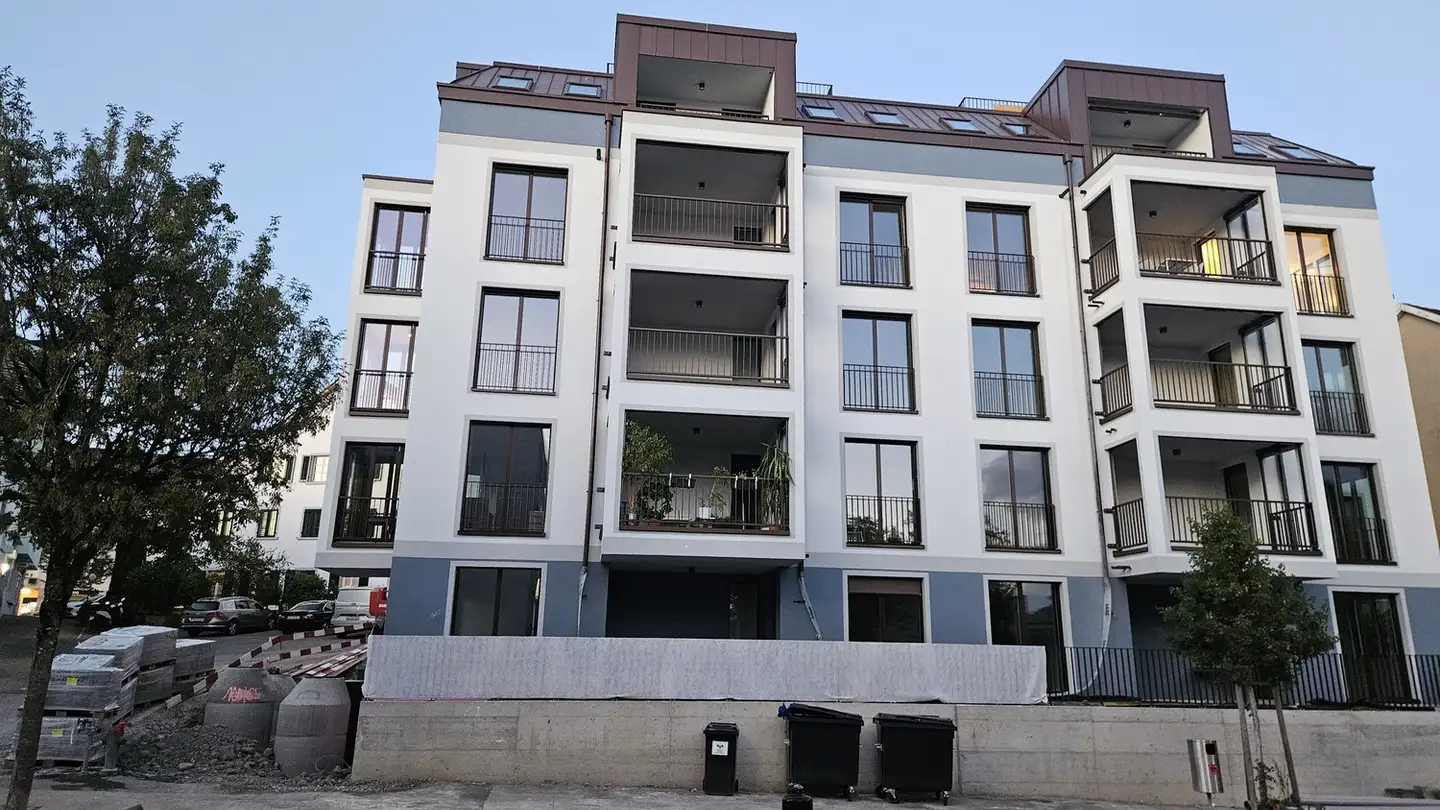 Attic flat for rent - Weingartenweg 2, 8049 Zürich