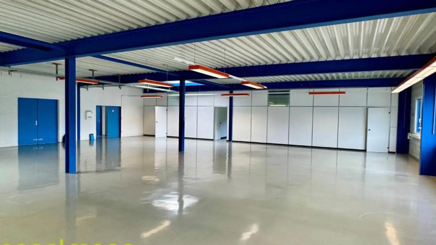 Industrial property for rent - La Praye 5, 2608 Courtelary - Photo 2