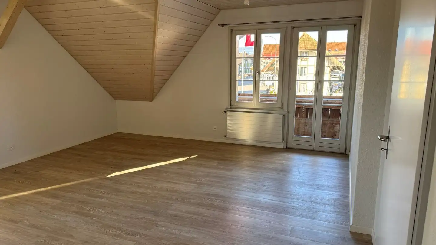 Dachgeschosswohnung mieten - Hauptstrasse 6, 3425 Koppigen