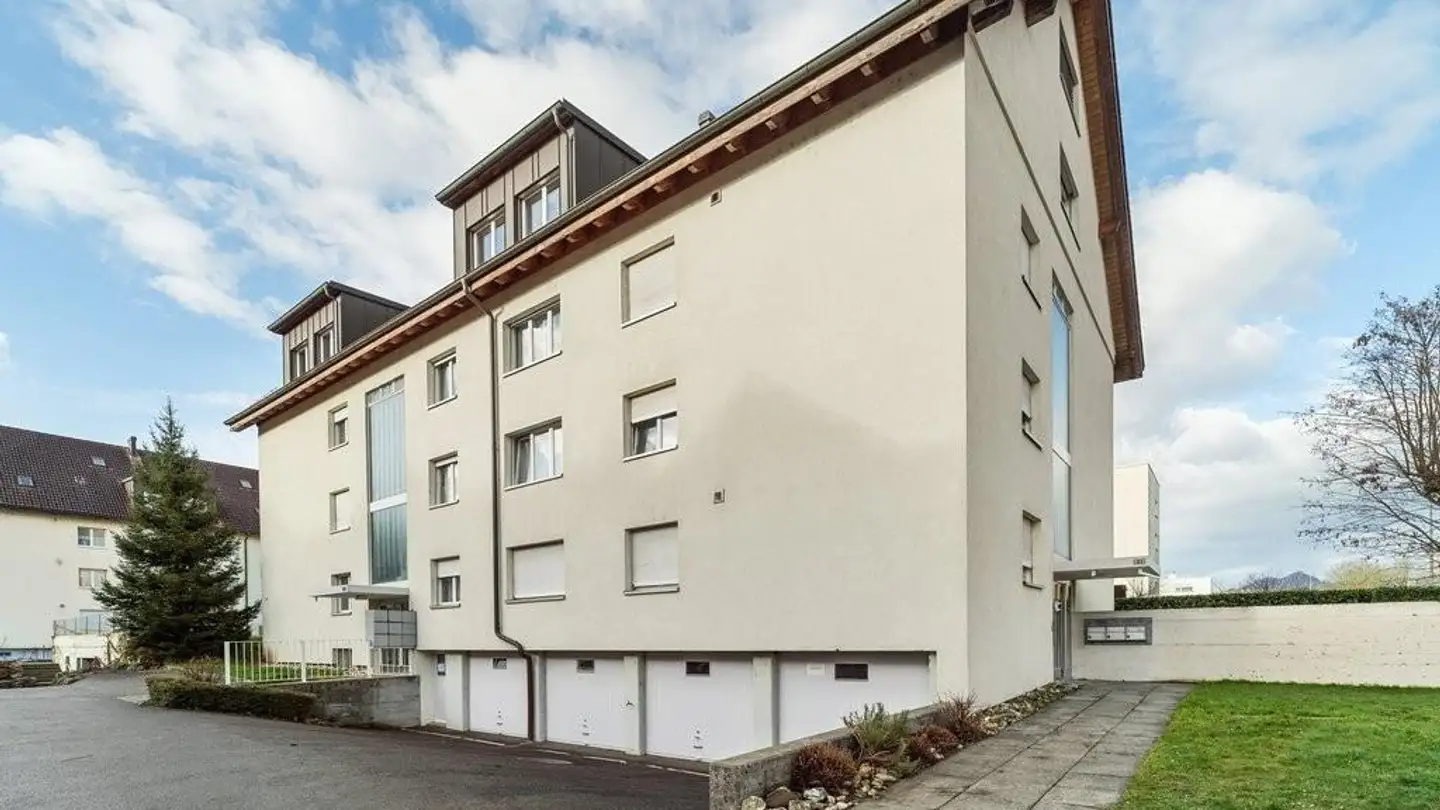 Garage individuel à louer - Neumattstrasse, 4657 Dulliken