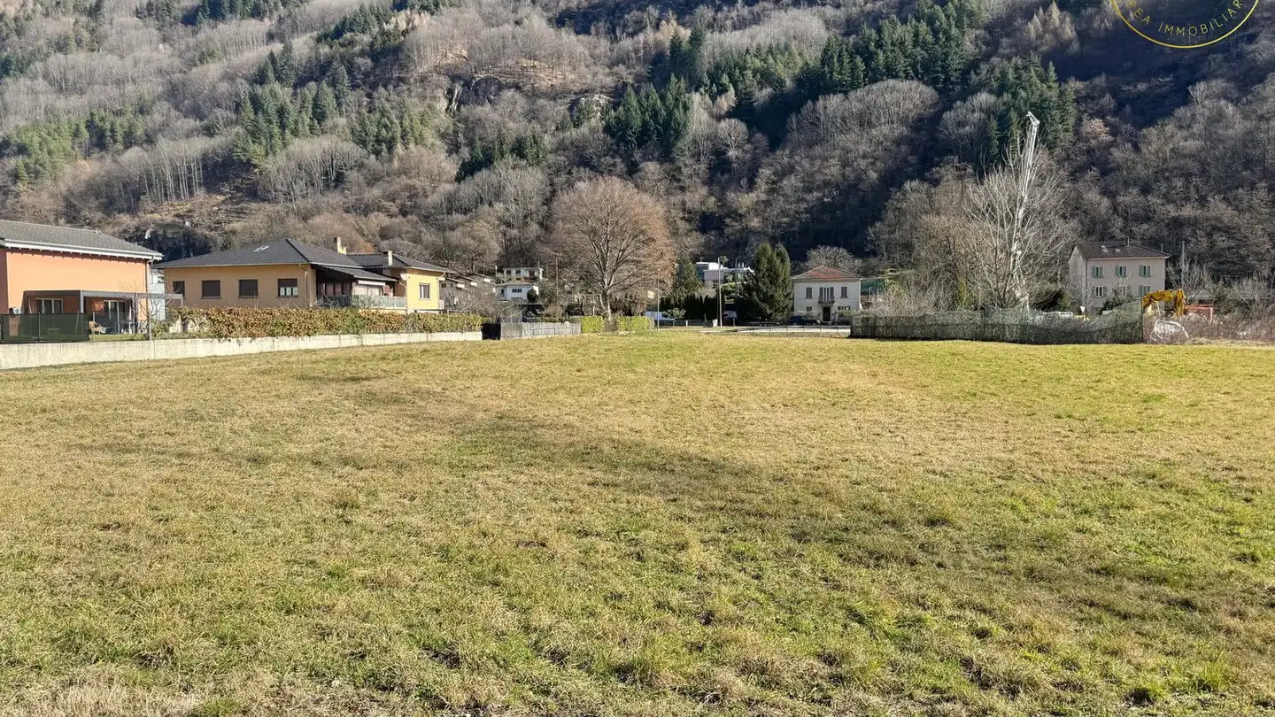 Terrain commercial à vendre - 6703 Osogna