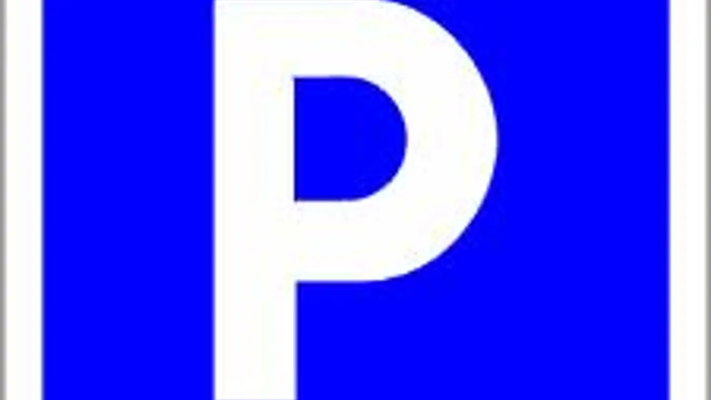 Outdoor parking space for rent - Chemin de Montelly 77, 1007 Lausanne