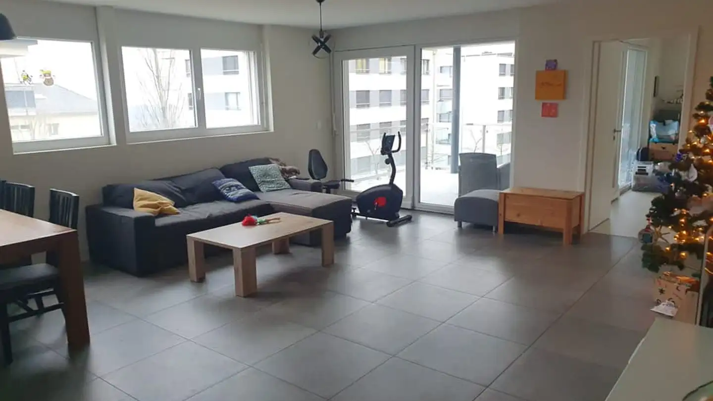 Wohnung mieten - Rue Du Bois-Noir 6, 2053 Cernier - Foto 2