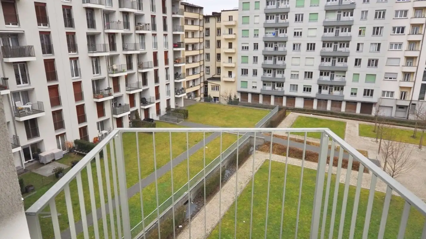 Studio for rent - Route Wilhelm-Kaiser 11, 1700 Fribourg - Photo 4