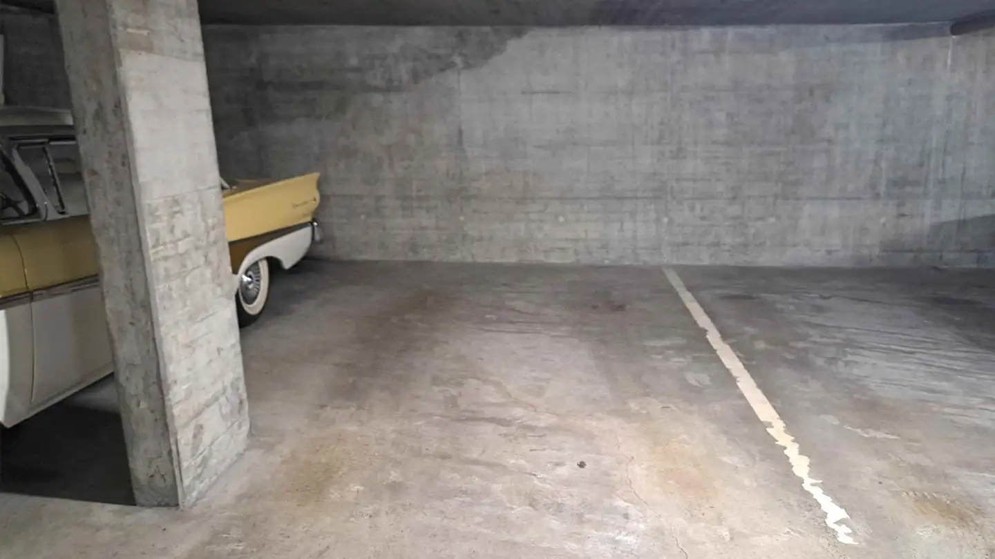 Parcheggio sotterraneo in affitto - Bahnhofstrasse 28, 6460 Altdorf UR