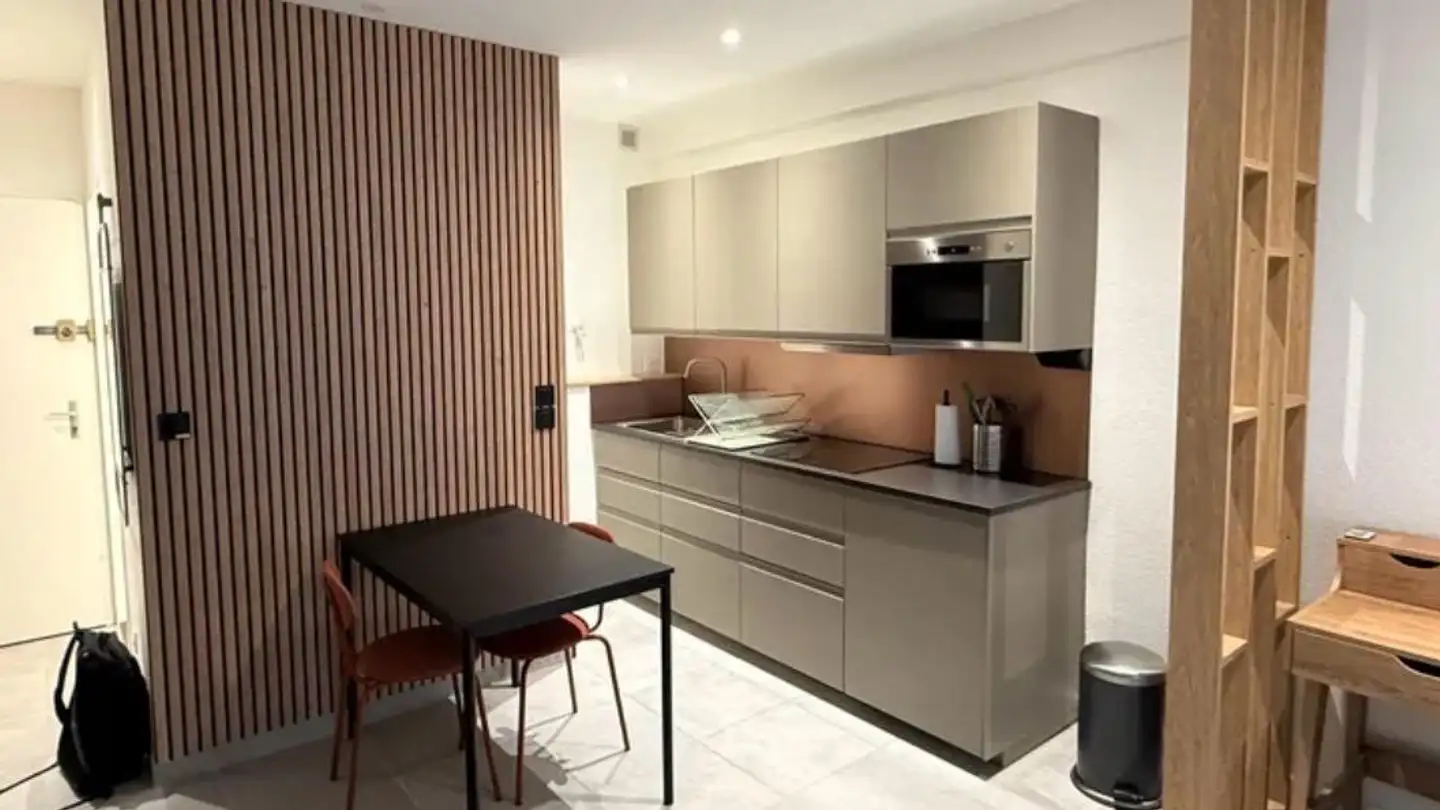 Apartment for rent - Rue Caroline, 1227 Les Acacias - Photo 2