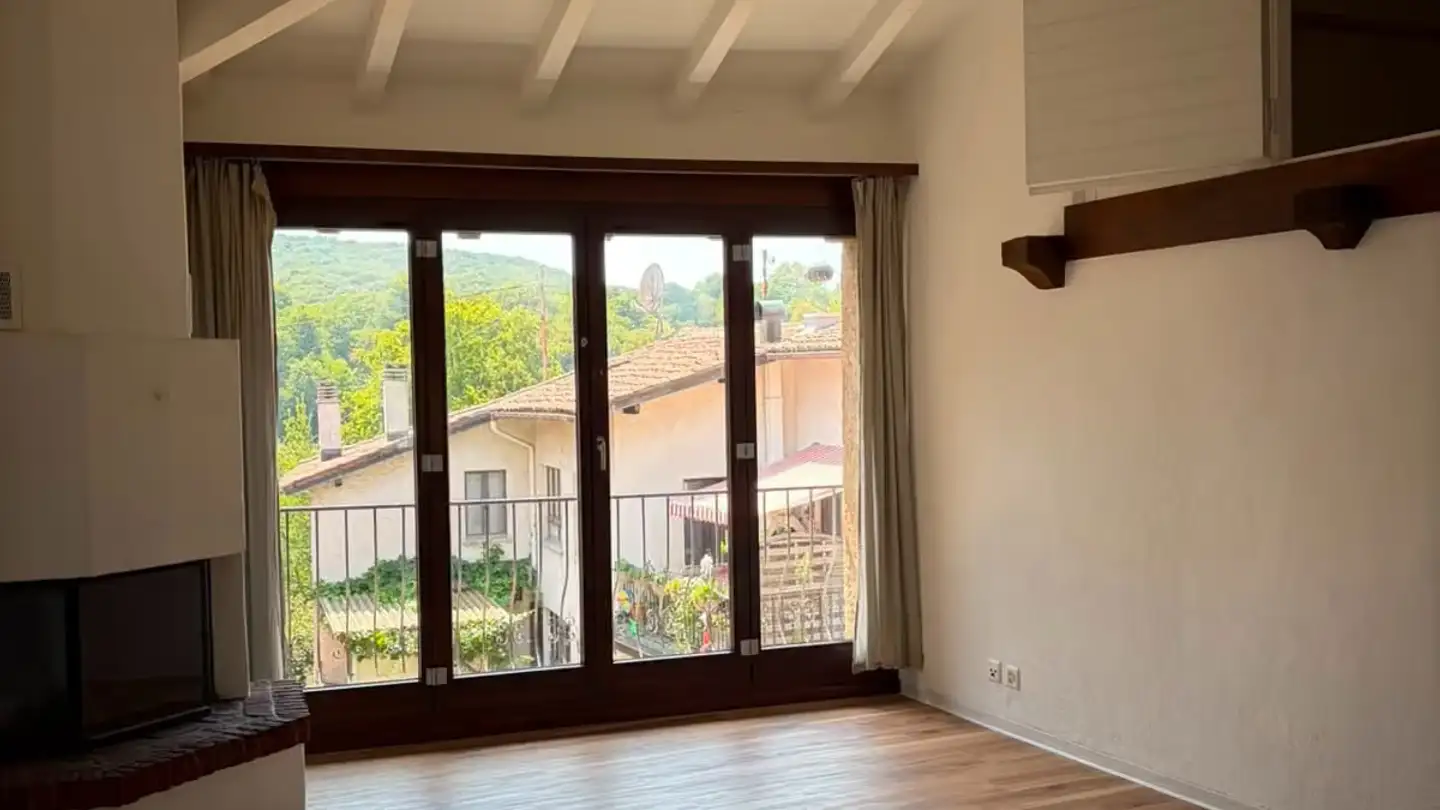 Appartement à louer - 6955 Cagiallo