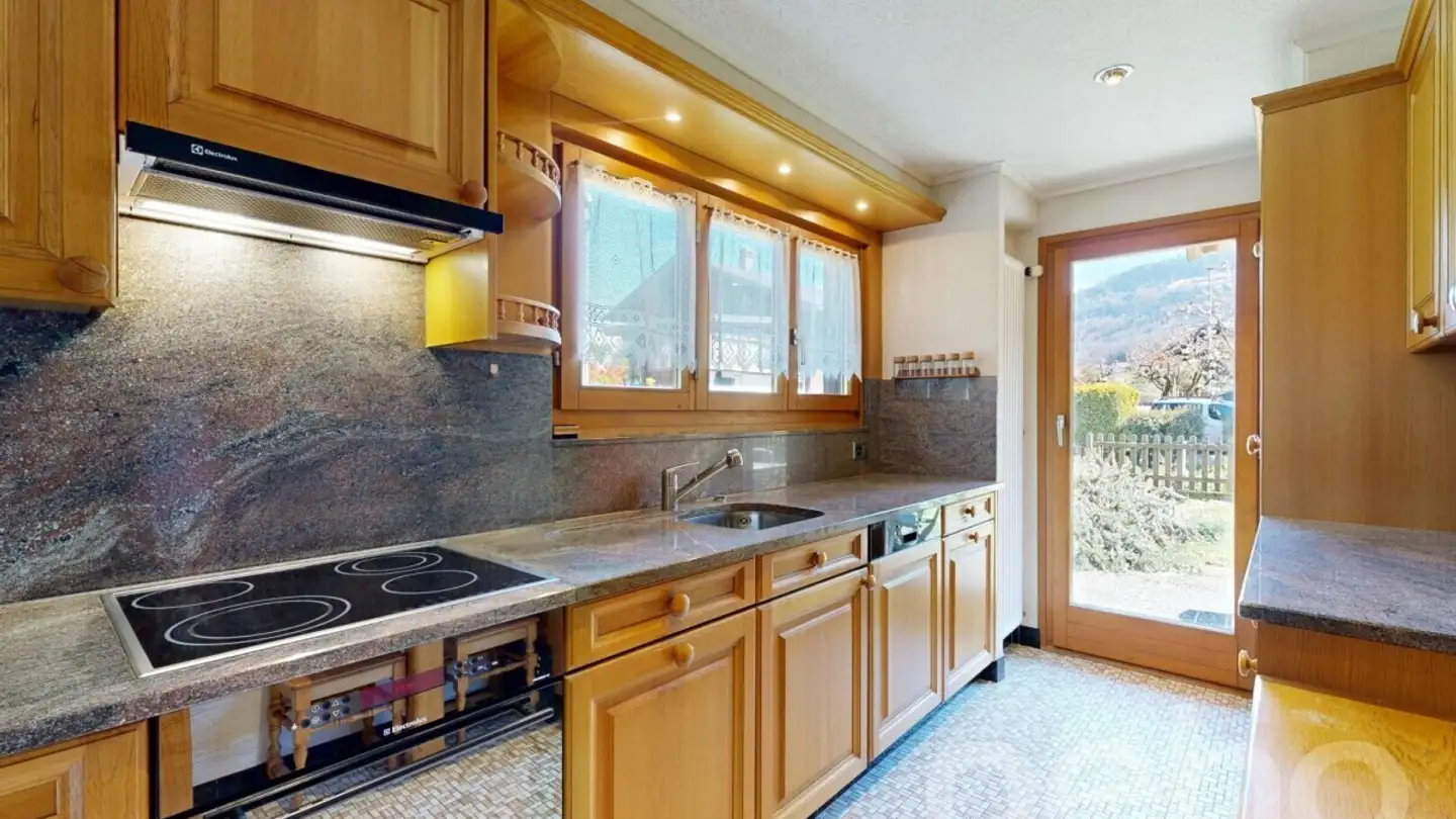 Single house for sale - 1871 Choëx