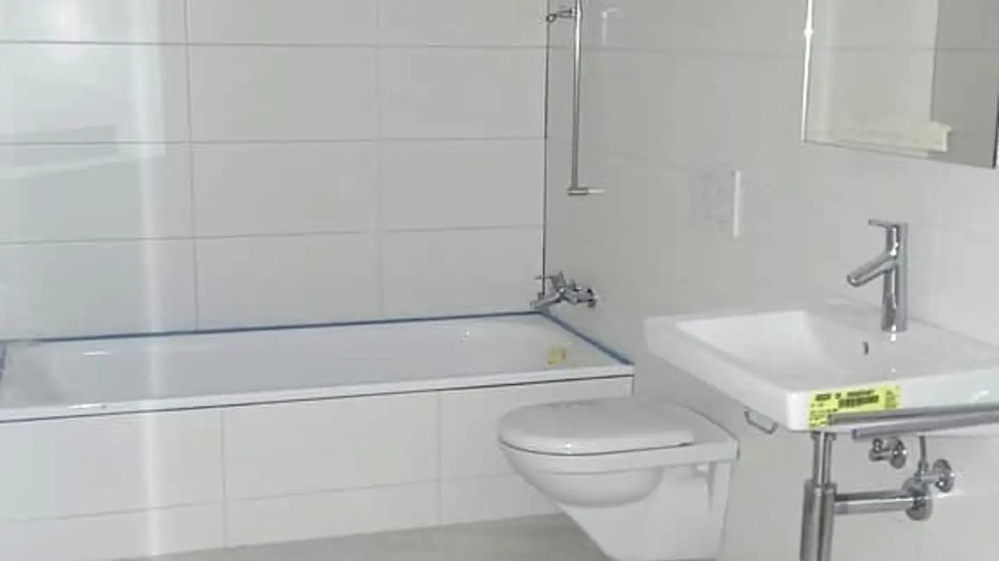 Apartment for rent - 8184 Bachenbülach - Photo 4