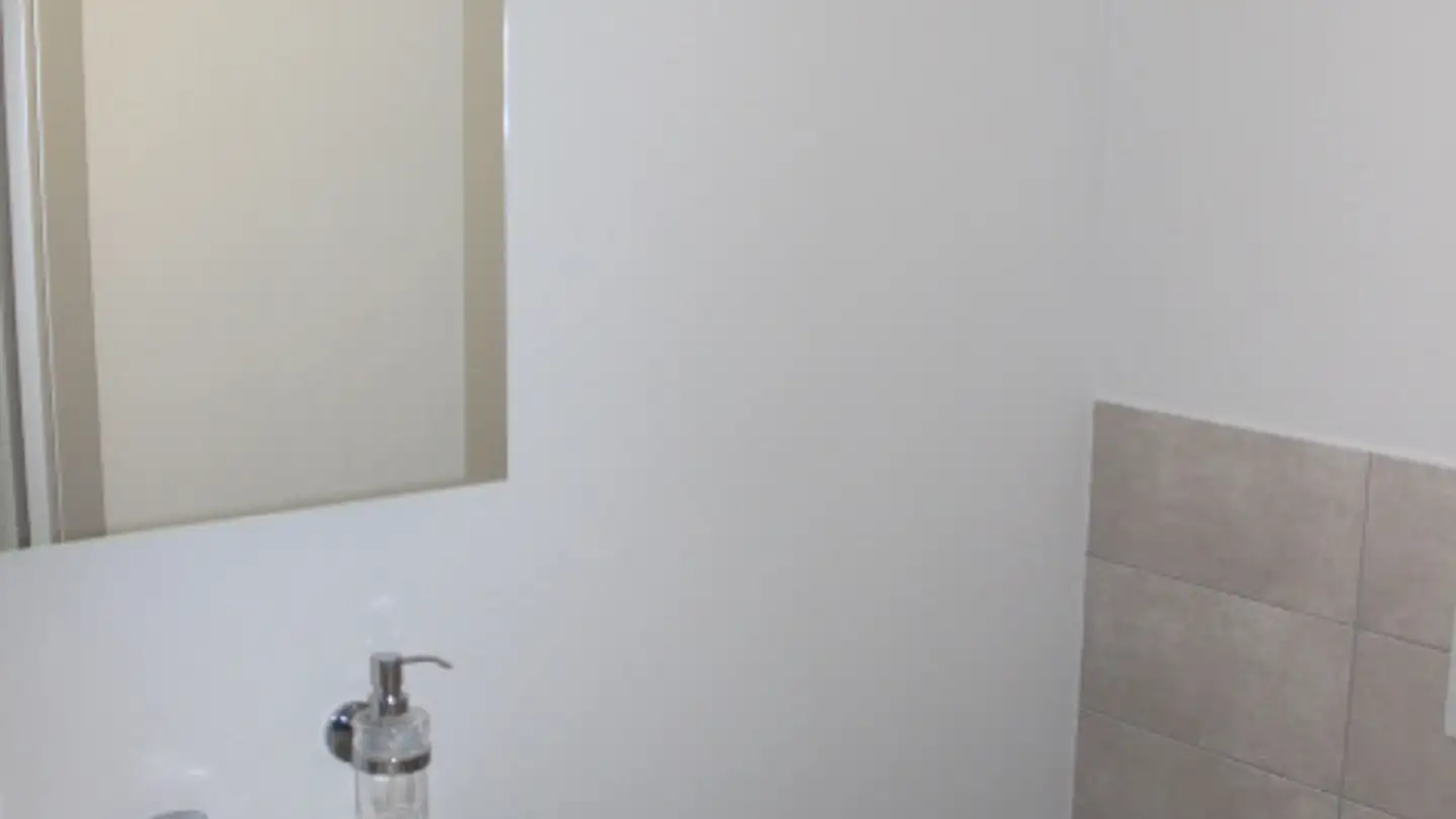 Appartamento in affitto - Rue De La Farrère 9, 2830 Courrendlin - Photo 4