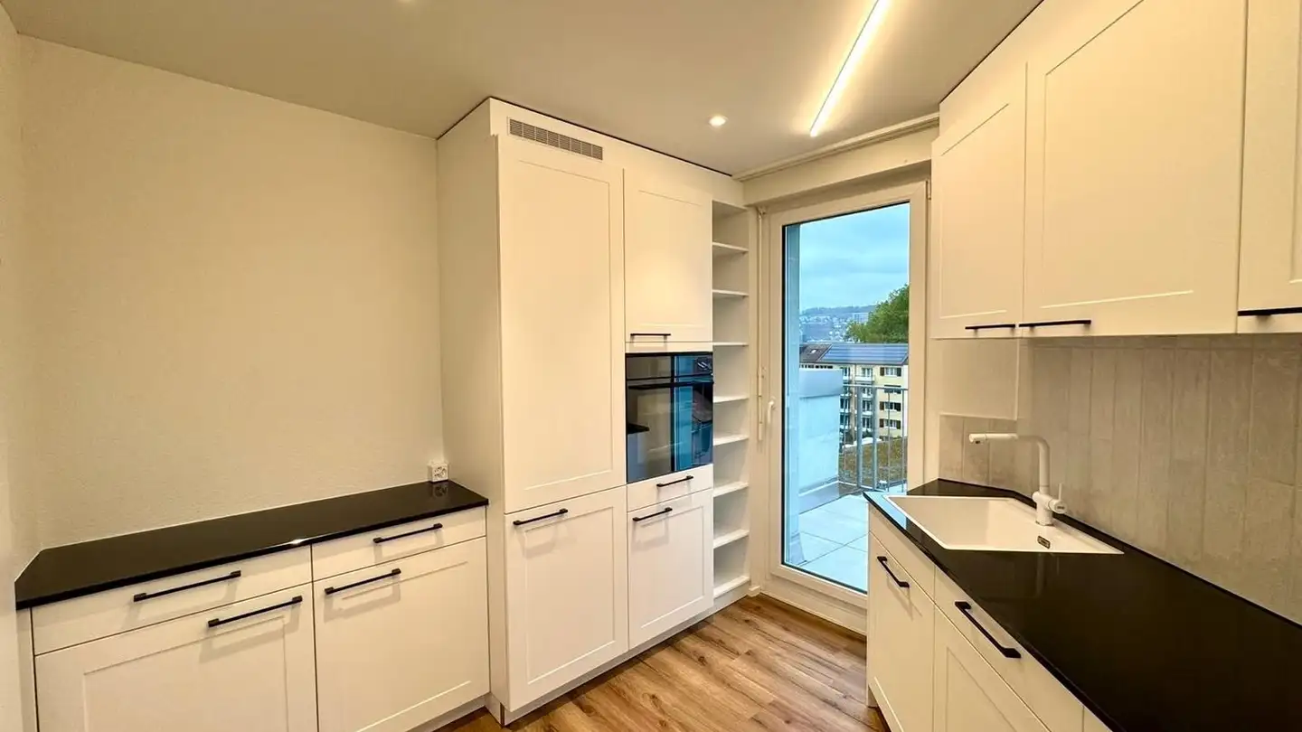 Attico in affitto - Badenerstrasse 332, 8004 Zürich