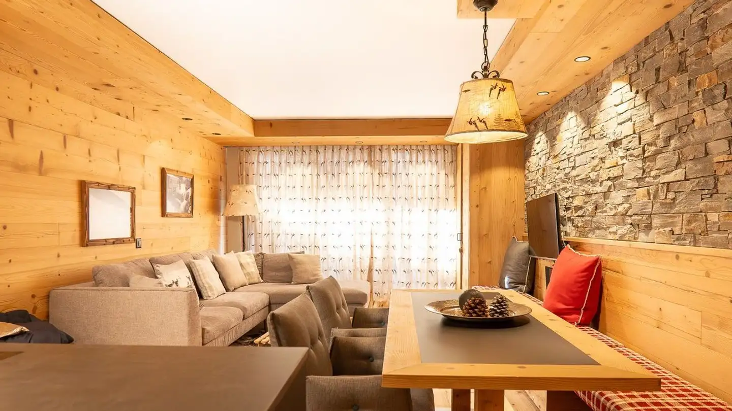 Maisonette-Wohnung kaufen - Jörg-Jenatsch-Strasse 2, 7260 Davos Dorf - Foto 2