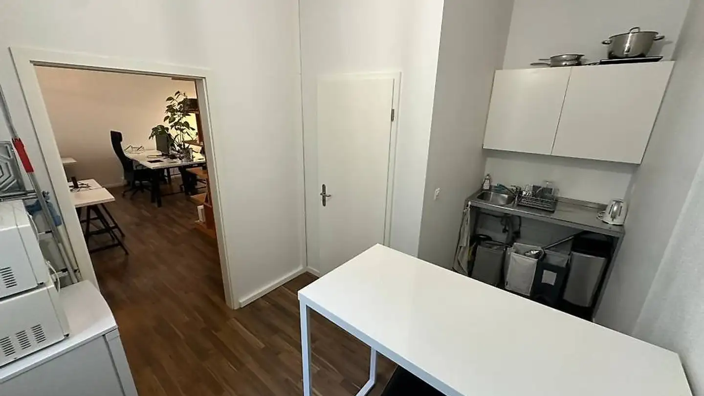 Commercial for rent - Avenue De France 1004, 1004 Lausanne - Photo 2