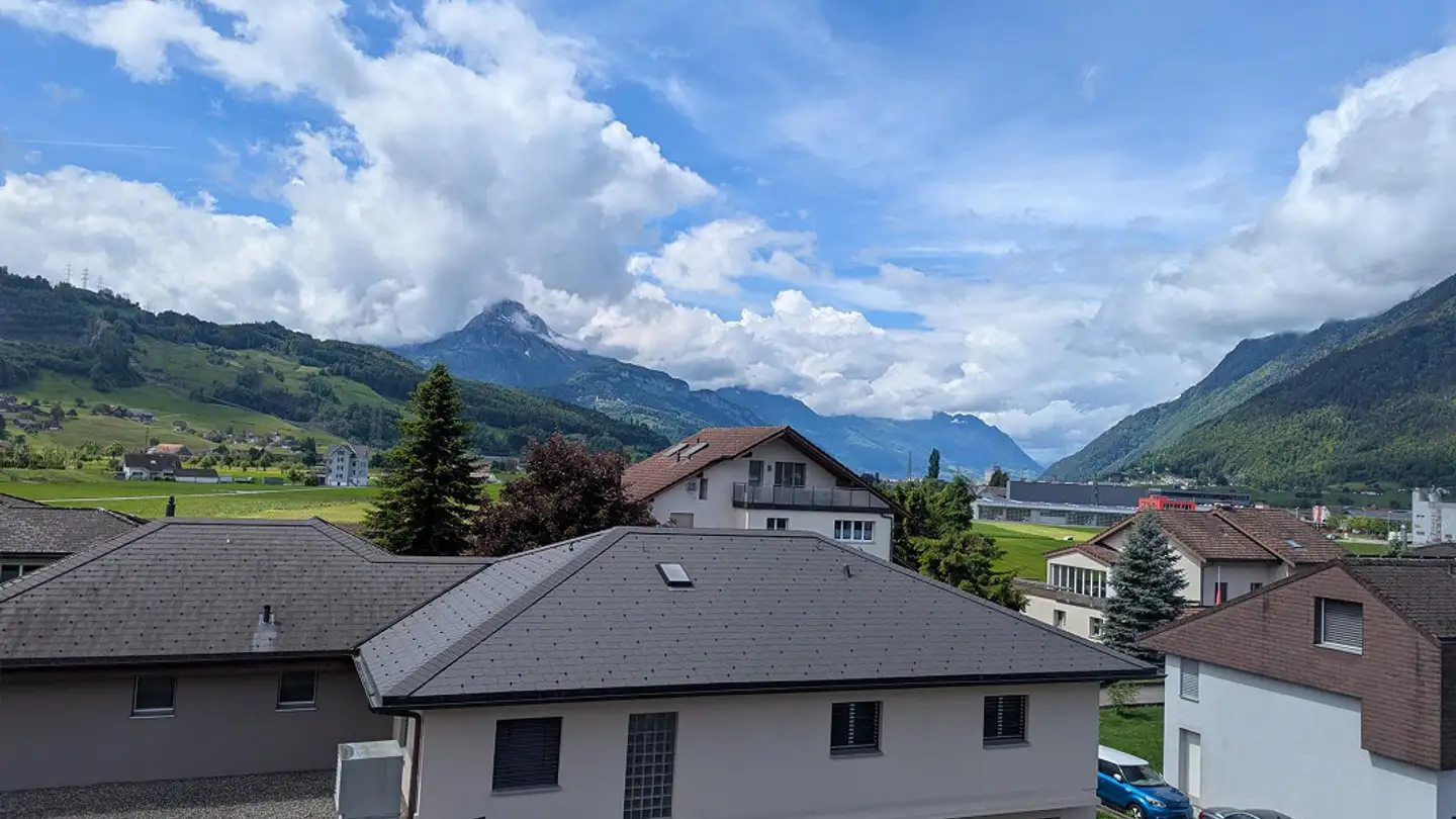 Attique à louer - Fronalpstrasse 3, 6438 Ibach - Photo 2